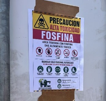 Señalización de precaución por área tratada con fosfina